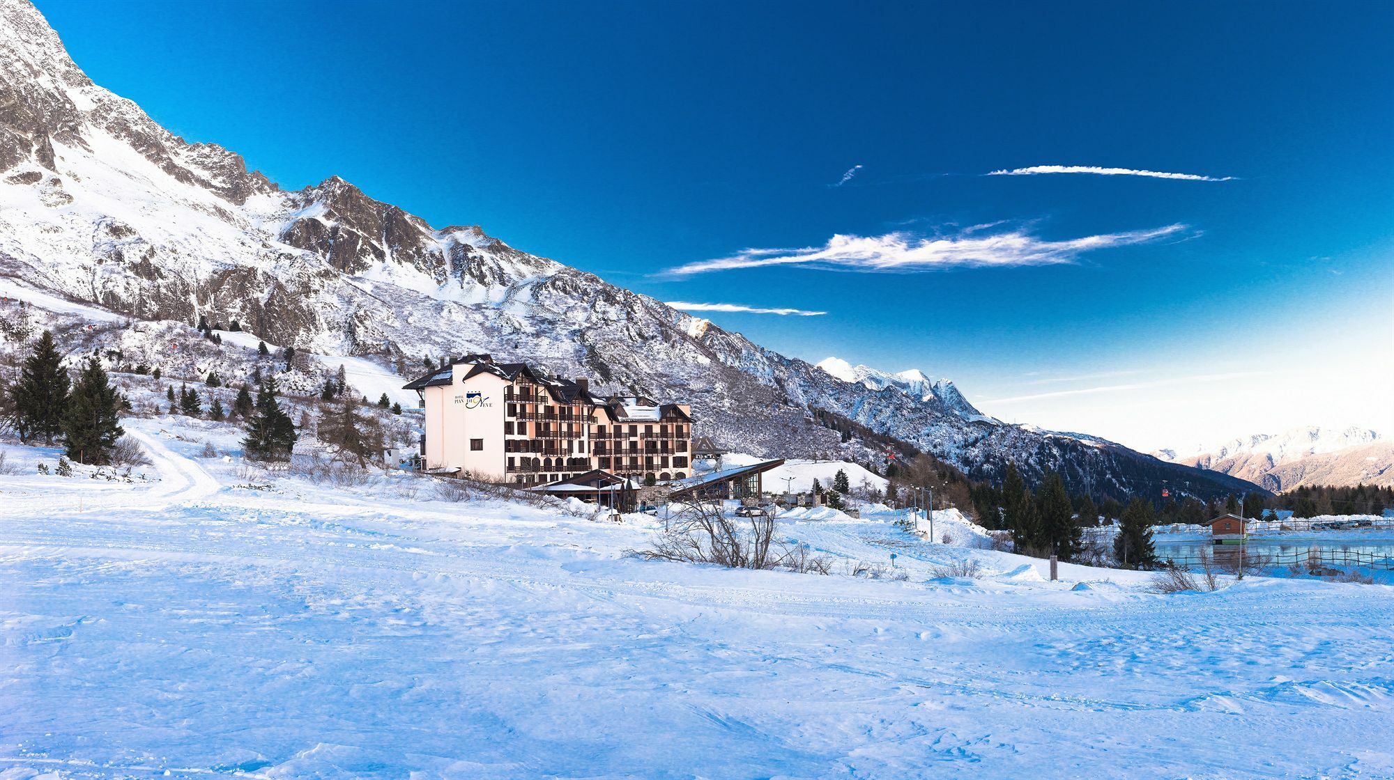 Hotel Piandineve Passo del Tonale Εξωτερικό φωτογραφία